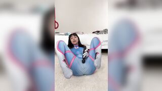 DelightfulHug Dva Cock Sucking Cosplay Slut