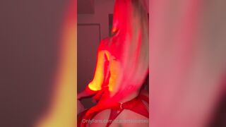 ScarlettKissesXO Sextape Devil Video