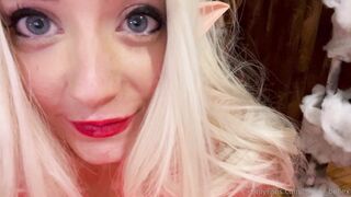 HoneyBelle ASMR Xmas Elf